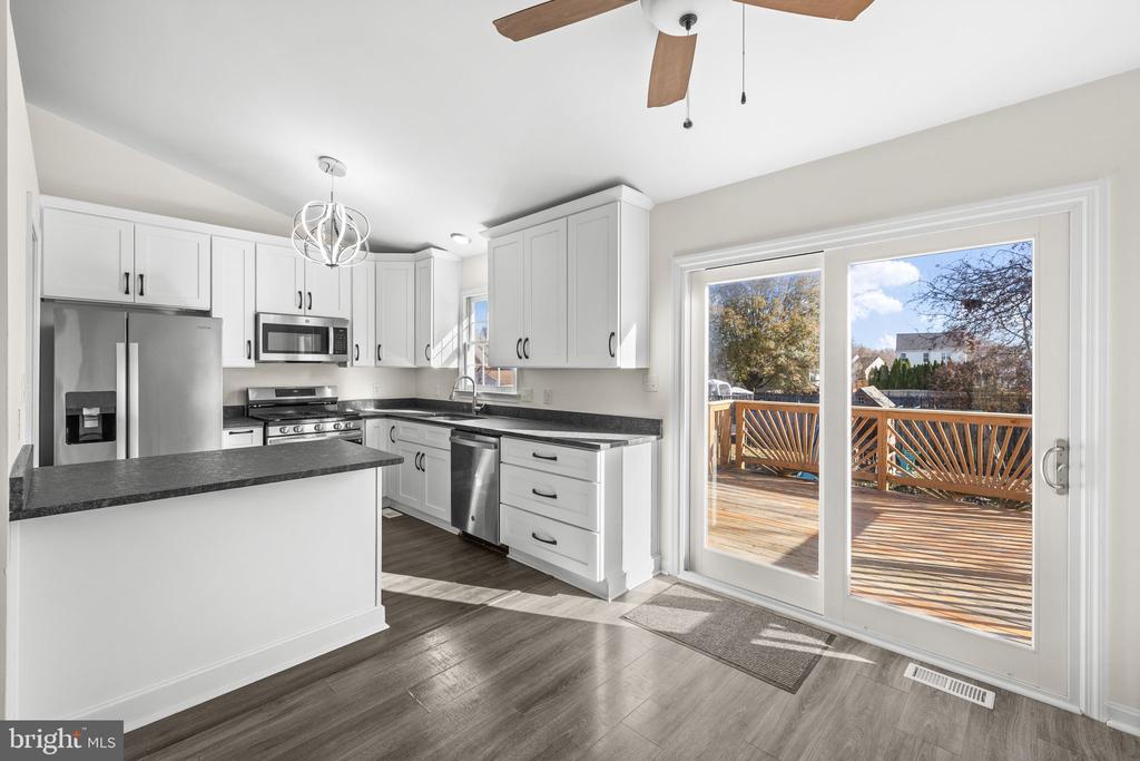 11513 BRIAN DR, FREDERICKSBURG, Virginia 22407, 3 Bedrooms Bedrooms, ,2 BathroomsBathrooms,Residential,11513 BRIAN DR,VASP2037394 MLS # VASP2037394 11513 BRIAN DR, FREDERICKSBURG, Virginia 22407, 3 Bedrooms Bedrooms, ,2 BathroomsBathrooms,Residential,11513 BRIAN DR,VASP2037394 MLS # VASP2037394