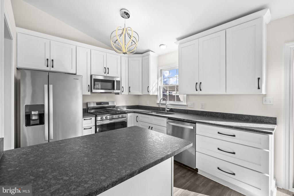 11513 BRIAN DR, FREDERICKSBURG, Virginia 22407, 3 Bedrooms Bedrooms, ,2 BathroomsBathrooms,Residential,11513 BRIAN DR,VASP2037394 MLS # VASP2037394 11513 BRIAN DR, FREDERICKSBURG, Virginia 22407, 3 Bedrooms Bedrooms, ,2 BathroomsBathrooms,Residential,11513 BRIAN DR,VASP2037394 MLS # VASP2037394