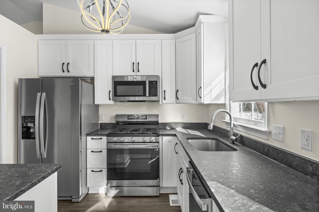 11513 BRIAN DR, FREDERICKSBURG, Virginia 22407, 3 Bedrooms Bedrooms, ,2 BathroomsBathrooms,Residential,11513 BRIAN DR,VASP2037394 MLS # VASP2037394 11513 BRIAN DR, FREDERICKSBURG, Virginia 22407, 3 Bedrooms Bedrooms, ,2 BathroomsBathrooms,Residential,11513 BRIAN DR,VASP2037394 MLS # VASP2037394