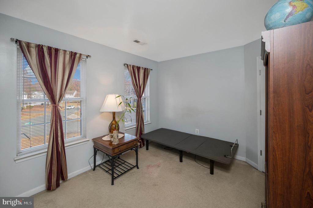 9406 BRAKEN CT, FREDERICKSBURG, Virginia 22408, 4 Bedrooms Bedrooms, ,3 BathroomsBathrooms,Residential,9406 BRAKEN CT,VASP2037562 MLS # VASP2037562 9406 BRAKEN CT, FREDERICKSBURG, Virginia 22408, 4 Bedrooms Bedrooms, ,3 BathroomsBathrooms,Residential,9406 BRAKEN CT,VASP2037562 MLS # VASP2037562