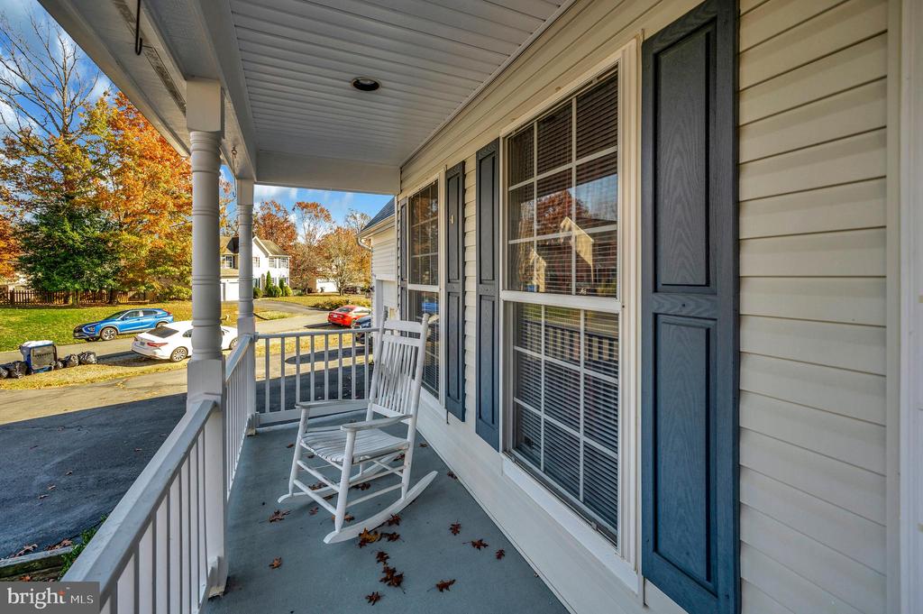 9406 BRAKEN CT, FREDERICKSBURG, Virginia 22408, 4 Bedrooms Bedrooms, ,3 BathroomsBathrooms,Residential,9406 BRAKEN CT,VASP2037562 MLS # VASP2037562 9406 BRAKEN CT, FREDERICKSBURG, Virginia 22408, 4 Bedrooms Bedrooms, ,3 BathroomsBathrooms,Residential,9406 BRAKEN CT,VASP2037562 MLS # VASP2037562