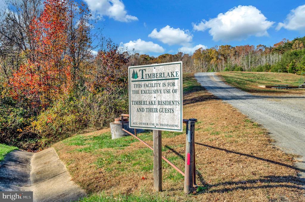 9406 BRAKEN CT, FREDERICKSBURG, Virginia 22408, 4 Bedrooms Bedrooms, ,3 BathroomsBathrooms,Residential,9406 BRAKEN CT,VASP2037562 MLS # VASP2037562 9406 BRAKEN CT, FREDERICKSBURG, Virginia 22408, 4 Bedrooms Bedrooms, ,3 BathroomsBathrooms,Residential,9406 BRAKEN CT,VASP2037562 MLS # VASP2037562