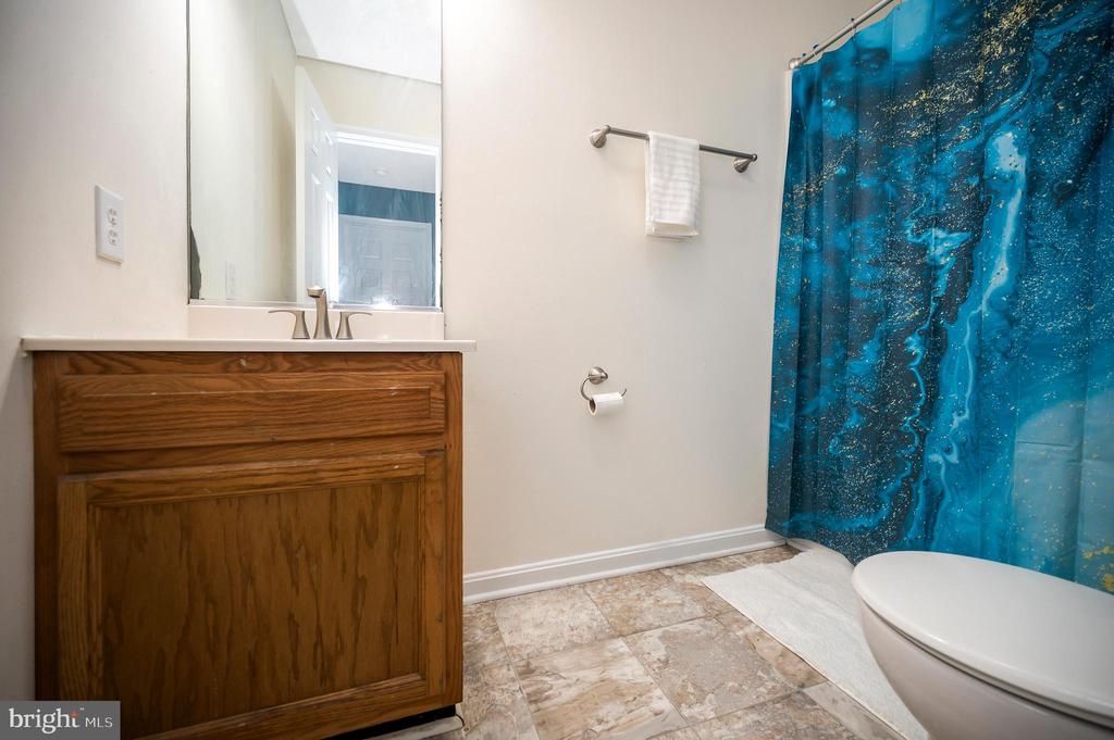 9577 ROYS LN, CULPEPER, Virginia 22701, 4 Bedrooms Bedrooms, ,2 BathroomsBathrooms,Residential,9577 ROYS LN,VACU2012064 MLS # VACU2012064