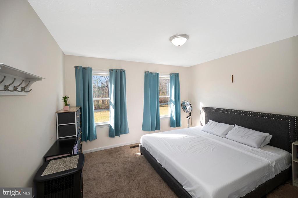 9577 ROYS LN, CULPEPER, Virginia 22701, 4 Bedrooms Bedrooms, ,2 BathroomsBathrooms,Residential,9577 ROYS LN,VACU2012064 MLS # VACU2012064