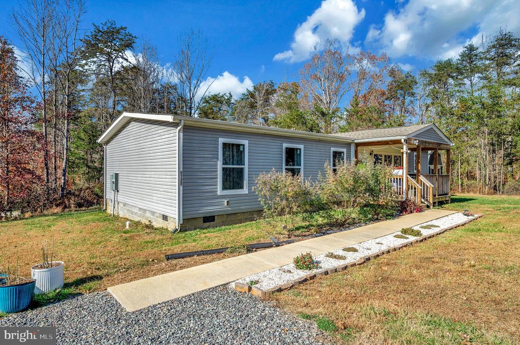5120 BURR HILL RD, RHOADESVILLE, Virginia 22542, 3 Bedrooms Bedrooms, ,2 BathroomsBathrooms,Residential,5120 BURR HILL RD,VAOR2012792 MLS # VAOR2012792 5120 BURR HILL RD, RHOADESVILLE, Virginia 22542, 3 Bedrooms Bedrooms, ,2 BathroomsBathrooms,Residential,5120 BURR HILL RD,VAOR2012792 MLS # VAOR2012792