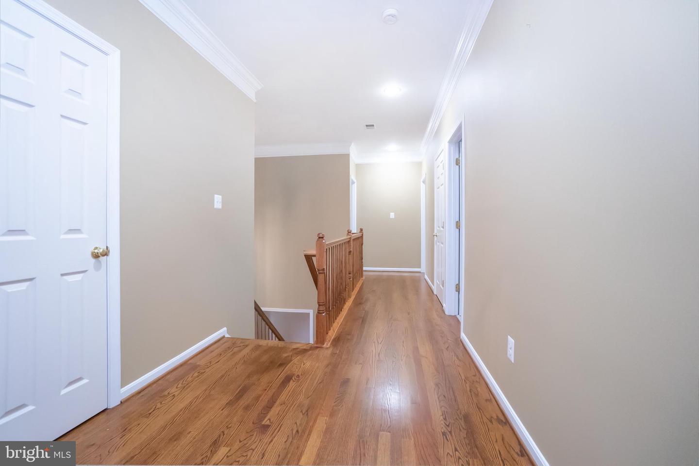 5662 CARIBBEAN CT, HAYMARKET, Virginia 20169, 5 Bedrooms Bedrooms, ,4 BathroomsBathrooms,Residential,For sale,5662 CARIBBEAN CT,VAPW2102622 MLS # VAPW2102622