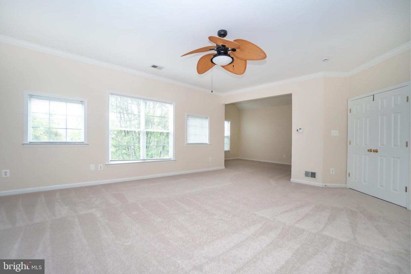 5662 CARIBBEAN CT, HAYMARKET, Virginia 20169, 5 Bedrooms Bedrooms, ,4 BathroomsBathrooms,Residential,For sale,5662 CARIBBEAN CT,VAPW2102622 MLS # VAPW2102622