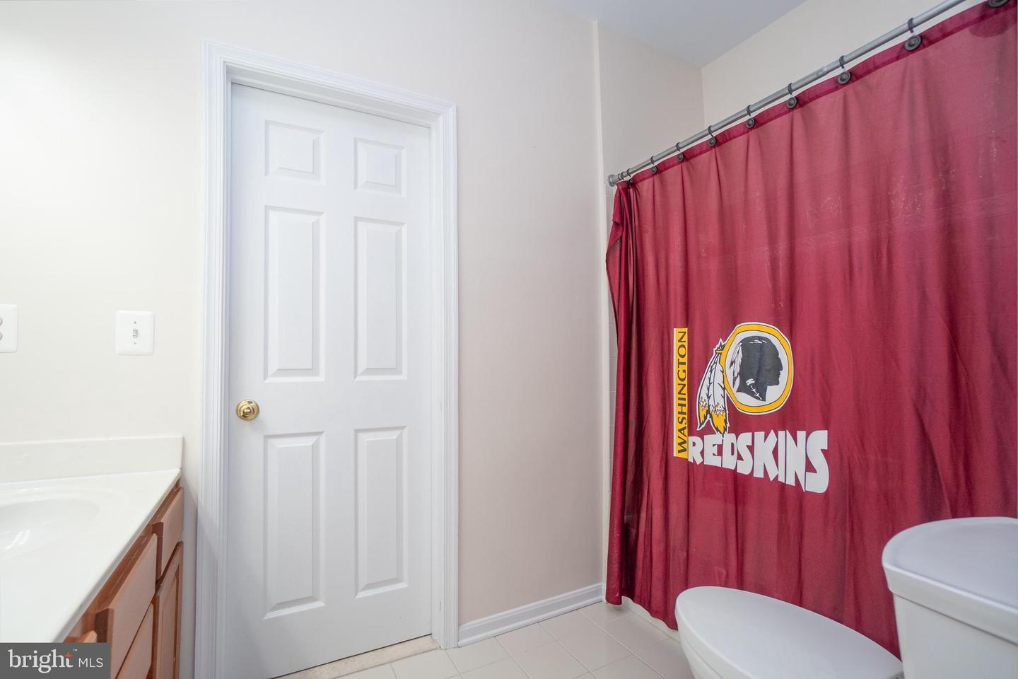 5662 CARIBBEAN CT, HAYMARKET, Virginia 20169, 5 Bedrooms Bedrooms, ,4 BathroomsBathrooms,Residential,For sale,5662 CARIBBEAN CT,VAPW2102622 MLS # VAPW2102622