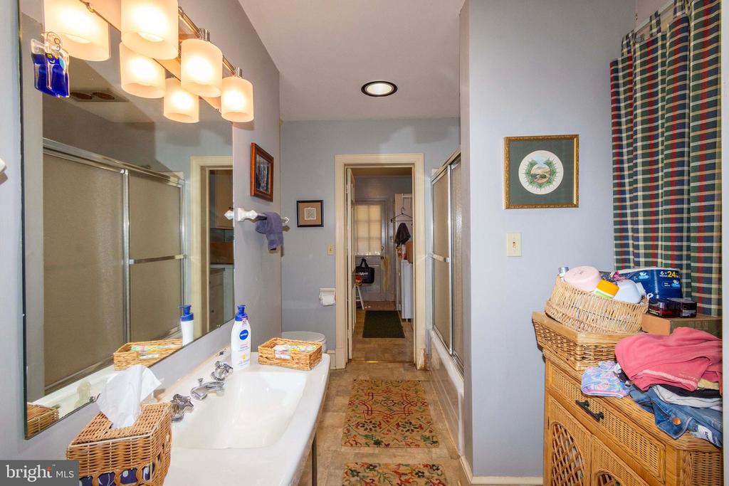 358 MAIN ST, ORANGE, Virginia 22960, 4 Bedrooms Bedrooms, ,3 BathroomsBathrooms,Residential,358 MAIN ST,VAOR2012796 MLS # VAOR2012796 358 MAIN ST, ORANGE, Virginia 22960, 4 Bedrooms Bedrooms, ,3 BathroomsBathrooms,Residential,358 MAIN ST,VAOR2012796 MLS # VAOR2012796