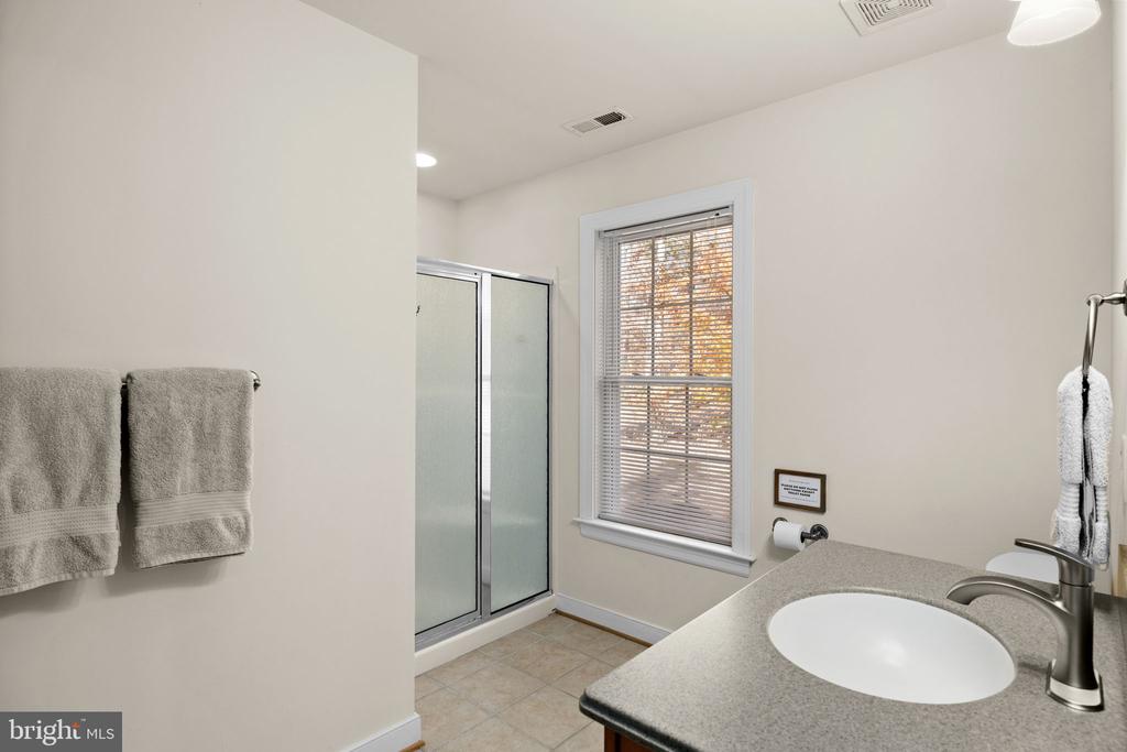 14 OAK RD, BUMPASS, Virginia 23024, 4 Bedrooms Bedrooms, ,3 BathroomsBathrooms,Residential,14 OAK RD,VALA2008896 MLS # VALA2008896 14 OAK RD, BUMPASS, Virginia 23024, 4 Bedrooms Bedrooms, ,3 BathroomsBathrooms,Residential,14 OAK RD,VALA2008896 MLS # VALA2008896