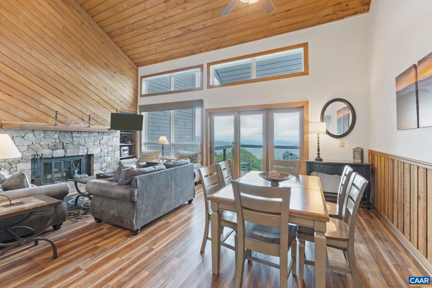 1442 HIGHLANDS CONDOS, WINTERGREEN RESORT, Virginia 22967, 3 Bedrooms Bedrooms, ,3 BathroomsBathrooms,Residential,For sale,1442 HIGHLANDS CONDOS,668854 MLS # 668854