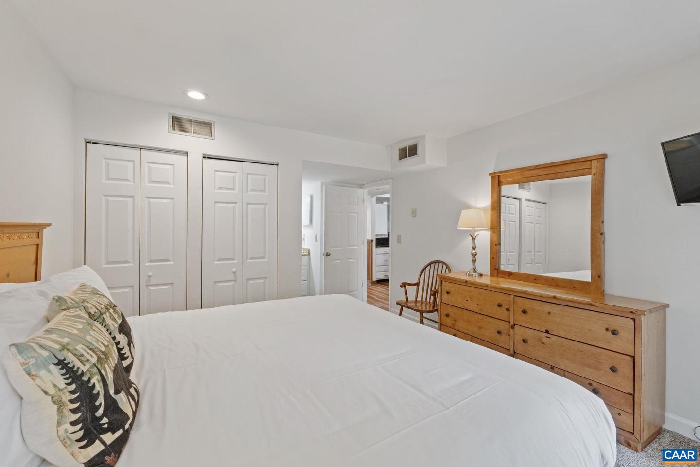 1442 HIGHLANDS CONDOS, WINTERGREEN RESORT, Virginia 22967, 3 Bedrooms Bedrooms, ,3 BathroomsBathrooms,Residential,For sale,1442 HIGHLANDS CONDOS,668854 MLS # 668854