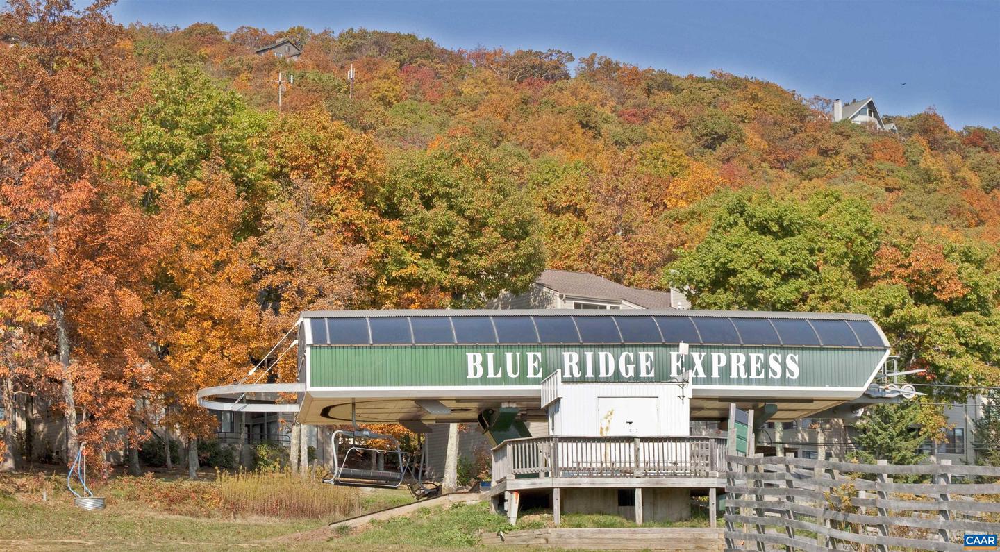 1442 HIGHLANDS CONDOS, WINTERGREEN RESORT, Virginia 22967, 3 Bedrooms Bedrooms, ,3 BathroomsBathrooms,Residential,For sale,1442 HIGHLANDS CONDOS,668854 MLS # 668854