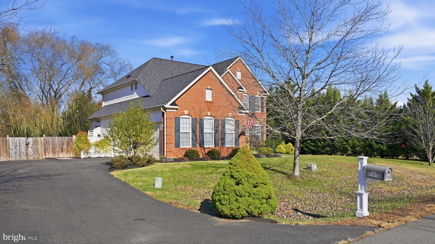 11381 FALLING CREEK DR, BEALETON, Virginia 22712, 4 Bedrooms Bedrooms, ,2 BathroomsBathrooms,Residential,For sale,11381 FALLING CREEK DR,VAFQ2018264 MLS # VAFQ2018264 11381 FALLING CREEK DR, BEALETON, Virginia 22712, 4 Bedrooms Bedrooms, ,2 BathroomsBathrooms,Residential,For sale,11381 FALLING CREEK DR,VAFQ2018264 MLS # VAFQ2018264