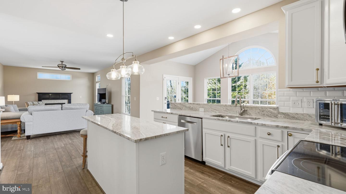 11381 FALLING CREEK DR, BEALETON, Virginia 22712, 4 Bedrooms Bedrooms, ,2 BathroomsBathrooms,Residential,For sale,11381 FALLING CREEK DR,VAFQ2018264 MLS # VAFQ2018264 11381 FALLING CREEK DR, BEALETON, Virginia 22712, 4 Bedrooms Bedrooms, ,2 BathroomsBathrooms,Residential,For sale,11381 FALLING CREEK DR,VAFQ2018264 MLS # VAFQ2018264