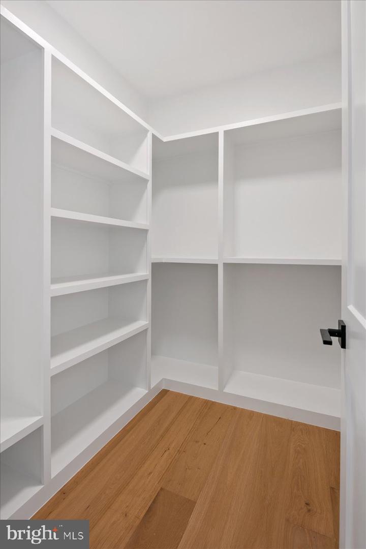 1600 LAFAYETTE DR, ALEXANDRIA, Virginia 22308, 5 Bedrooms Bedrooms, ,5 BathroomsBathrooms,Residential,For sale,1600 LAFAYETTE DR,VAFX2266958 MLS # VAFX2266958 1600 LAFAYETTE DR, ALEXANDRIA, Virginia 22308, 5 Bedrooms Bedrooms, ,5 BathroomsBathrooms,Residential,For sale,1600 LAFAYETTE DR,VAFX2266958 MLS # VAFX2266958