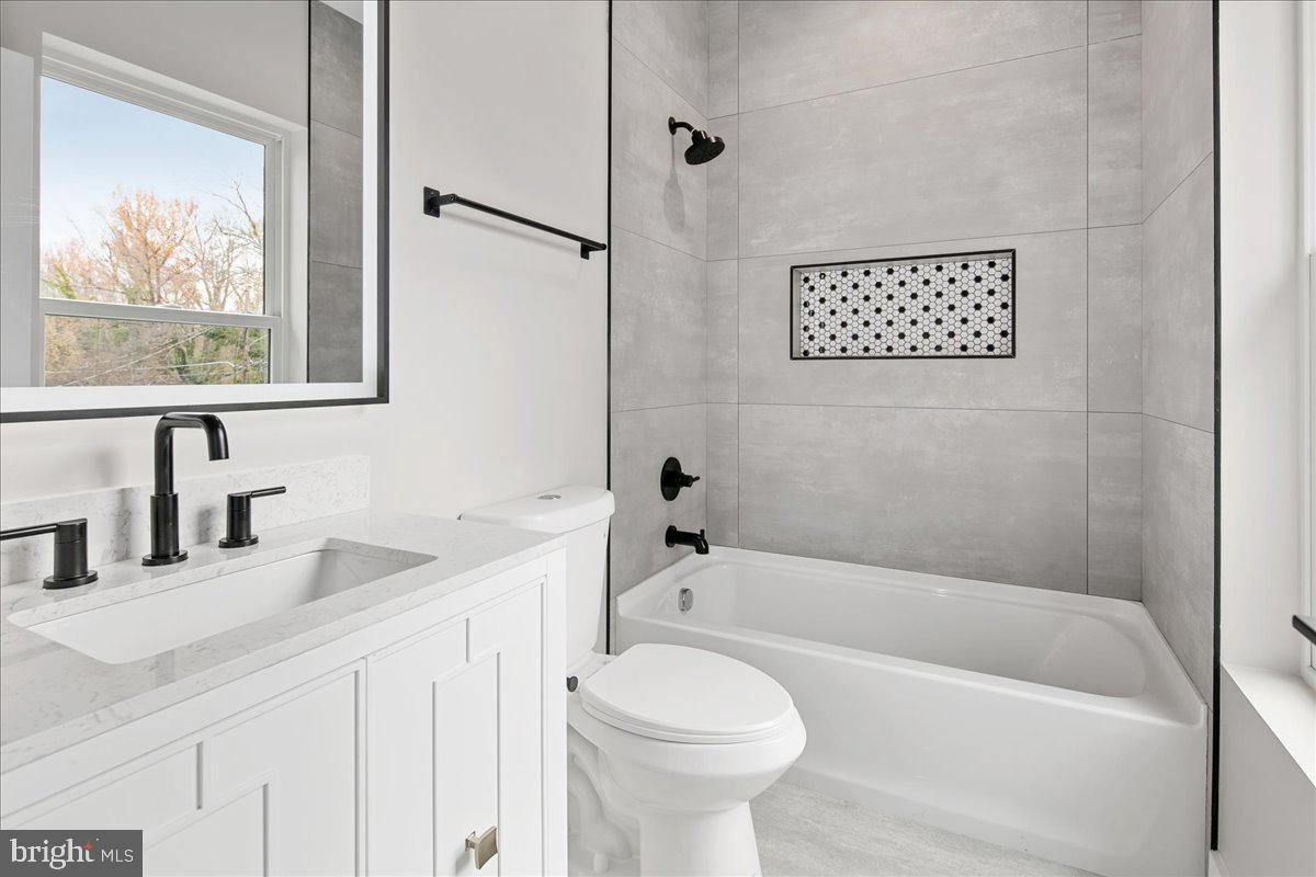 1600 LAFAYETTE DR, ALEXANDRIA, Virginia 22308, 5 Bedrooms Bedrooms, ,5 BathroomsBathrooms,Residential,For sale,1600 LAFAYETTE DR,VAFX2266958 MLS # VAFX2266958 1600 LAFAYETTE DR, ALEXANDRIA, Virginia 22308, 5 Bedrooms Bedrooms, ,5 BathroomsBathrooms,Residential,For sale,1600 LAFAYETTE DR,VAFX2266958 MLS # VAFX2266958