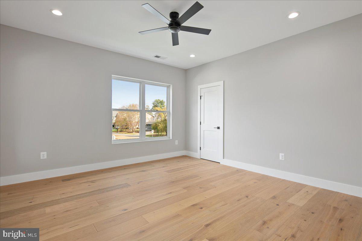 1600 LAFAYETTE DR, ALEXANDRIA, Virginia 22308, 5 Bedrooms Bedrooms, ,5 BathroomsBathrooms,Residential,For sale,1600 LAFAYETTE DR,VAFX2266958 MLS # VAFX2266958 1600 LAFAYETTE DR, ALEXANDRIA, Virginia 22308, 5 Bedrooms Bedrooms, ,5 BathroomsBathrooms,Residential,For sale,1600 LAFAYETTE DR,VAFX2266958 MLS # VAFX2266958