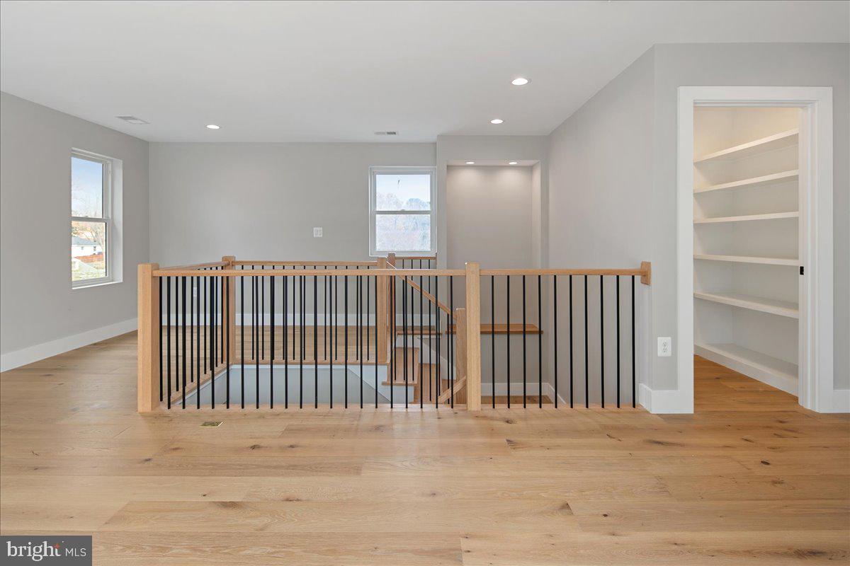 1600 LAFAYETTE DR, ALEXANDRIA, Virginia 22308, 5 Bedrooms Bedrooms, ,5 BathroomsBathrooms,Residential,For sale,1600 LAFAYETTE DR,VAFX2266958 MLS # VAFX2266958 1600 LAFAYETTE DR, ALEXANDRIA, Virginia 22308, 5 Bedrooms Bedrooms, ,5 BathroomsBathrooms,Residential,For sale,1600 LAFAYETTE DR,VAFX2266958 MLS # VAFX2266958