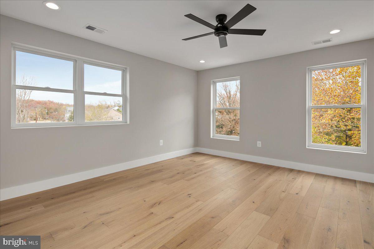 1600 LAFAYETTE DR, ALEXANDRIA, Virginia 22308, 5 Bedrooms Bedrooms, ,5 BathroomsBathrooms,Residential,For sale,1600 LAFAYETTE DR,VAFX2266958 MLS # VAFX2266958 1600 LAFAYETTE DR, ALEXANDRIA, Virginia 22308, 5 Bedrooms Bedrooms, ,5 BathroomsBathrooms,Residential,For sale,1600 LAFAYETTE DR,VAFX2266958 MLS # VAFX2266958