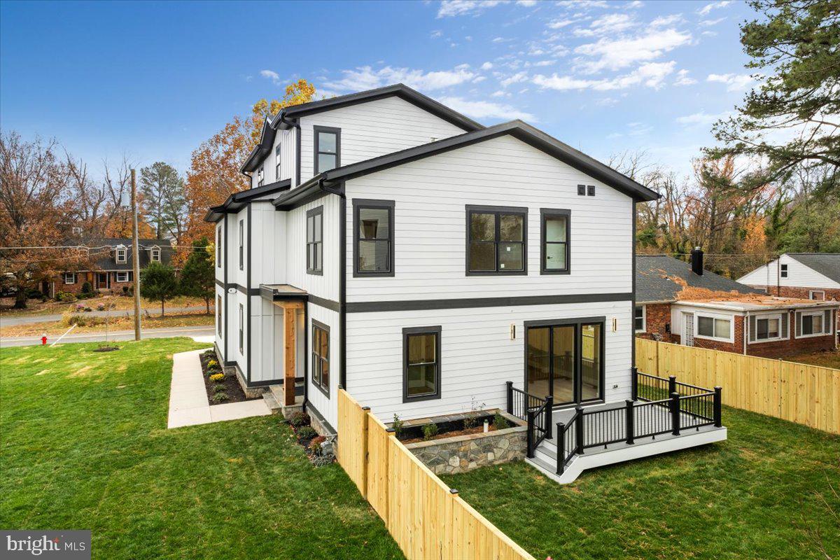 1600 LAFAYETTE DR, ALEXANDRIA, Virginia 22308, 5 Bedrooms Bedrooms, ,5 BathroomsBathrooms,Residential,For sale,1600 LAFAYETTE DR,VAFX2266958 MLS # VAFX2266958 1600 LAFAYETTE DR, ALEXANDRIA, Virginia 22308, 5 Bedrooms Bedrooms, ,5 BathroomsBathrooms,Residential,For sale,1600 LAFAYETTE DR,VAFX2266958 MLS # VAFX2266958