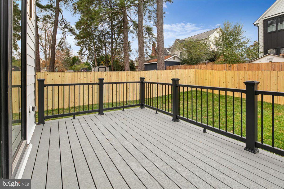 1600 LAFAYETTE DR, ALEXANDRIA, Virginia 22308, 5 Bedrooms Bedrooms, ,5 BathroomsBathrooms,Residential,For sale,1600 LAFAYETTE DR,VAFX2266958 MLS # VAFX2266958 1600 LAFAYETTE DR, ALEXANDRIA, Virginia 22308, 5 Bedrooms Bedrooms, ,5 BathroomsBathrooms,Residential,For sale,1600 LAFAYETTE DR,VAFX2266958 MLS # VAFX2266958