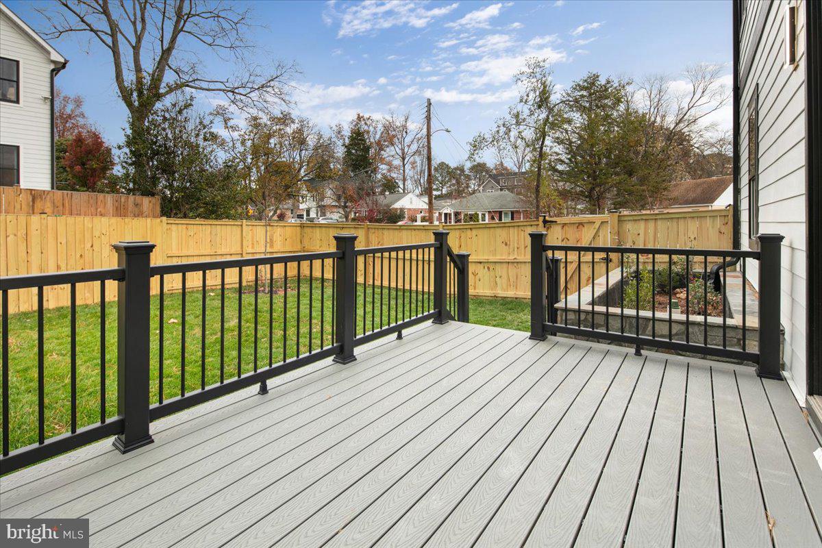 1600 LAFAYETTE DR, ALEXANDRIA, Virginia 22308, 5 Bedrooms Bedrooms, ,5 BathroomsBathrooms,Residential,For sale,1600 LAFAYETTE DR,VAFX2266958 MLS # VAFX2266958 1600 LAFAYETTE DR, ALEXANDRIA, Virginia 22308, 5 Bedrooms Bedrooms, ,5 BathroomsBathrooms,Residential,For sale,1600 LAFAYETTE DR,VAFX2266958 MLS # VAFX2266958