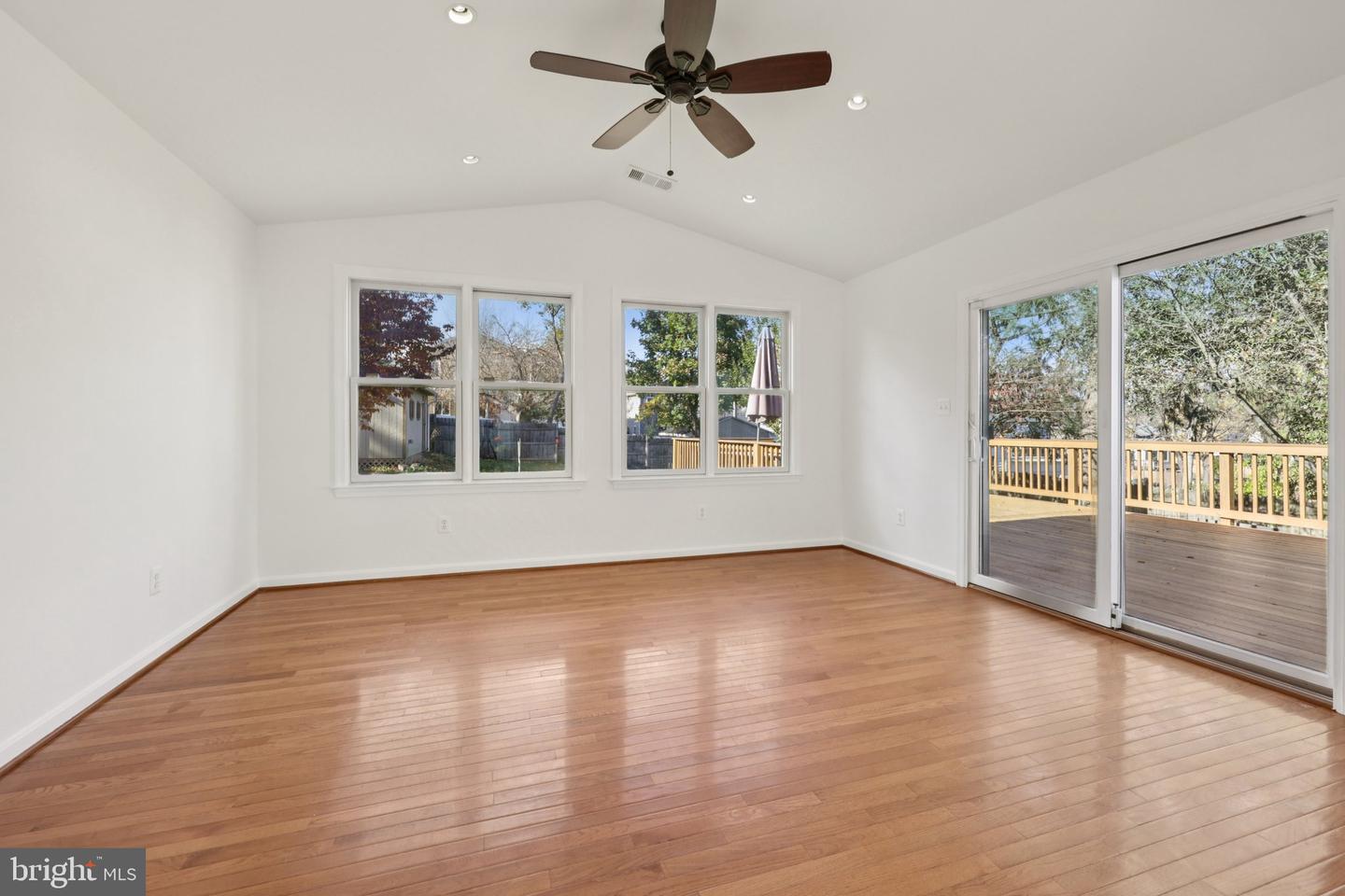 3130 COFER RD, FALLS CHURCH, Virginia 22042, 3 Bedrooms Bedrooms, ,2 BathroomsBathrooms,Residential,For sale,3130 COFER RD,VAFX2266980 MLS # VAFX2266980 3130 COFER RD, FALLS CHURCH, Virginia 22042, 3 Bedrooms Bedrooms, ,2 BathroomsBathrooms,Residential,For sale,3130 COFER RD,VAFX2266980 MLS # VAFX2266980