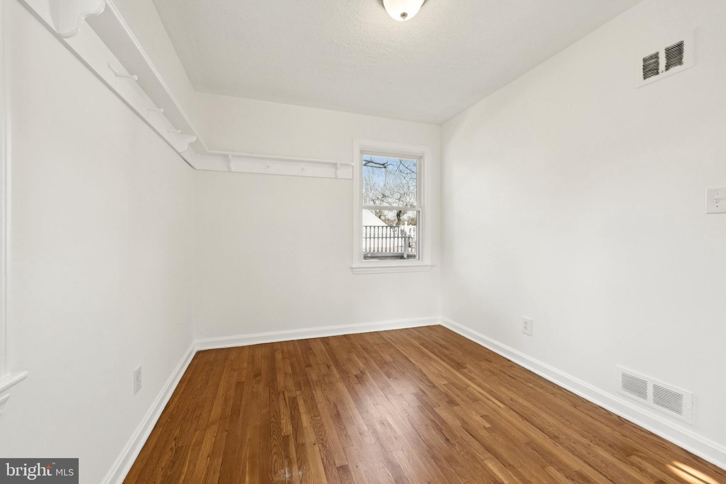 3130 COFER RD, FALLS CHURCH, Virginia 22042, 3 Bedrooms Bedrooms, ,2 BathroomsBathrooms,Residential,For sale,3130 COFER RD,VAFX2266980 MLS # VAFX2266980 3130 COFER RD, FALLS CHURCH, Virginia 22042, 3 Bedrooms Bedrooms, ,2 BathroomsBathrooms,Residential,For sale,3130 COFER RD,VAFX2266980 MLS # VAFX2266980