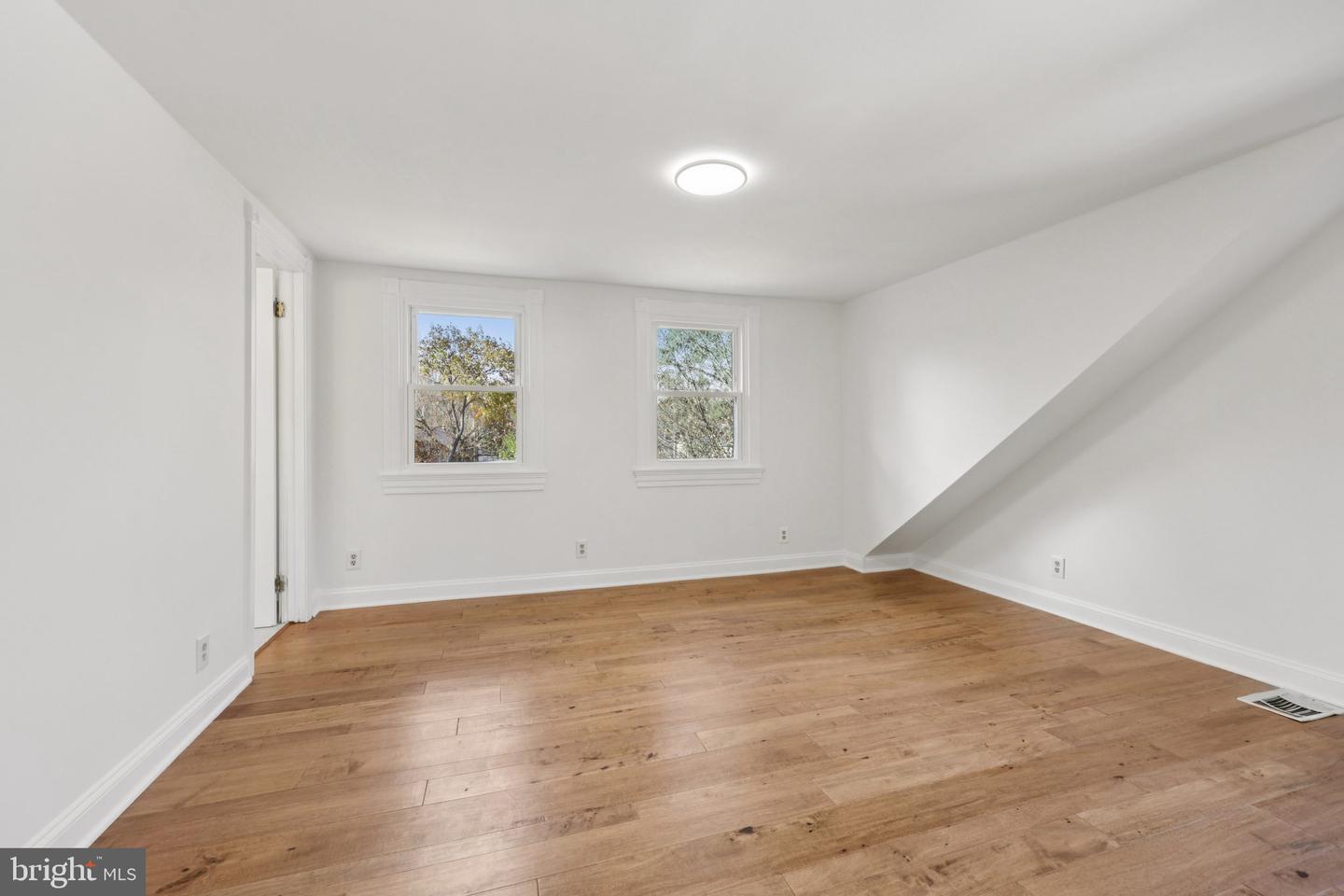 3130 COFER RD, FALLS CHURCH, Virginia 22042, 3 Bedrooms Bedrooms, ,2 BathroomsBathrooms,Residential,For sale,3130 COFER RD,VAFX2266980 MLS # VAFX2266980 3130 COFER RD, FALLS CHURCH, Virginia 22042, 3 Bedrooms Bedrooms, ,2 BathroomsBathrooms,Residential,For sale,3130 COFER RD,VAFX2266980 MLS # VAFX2266980