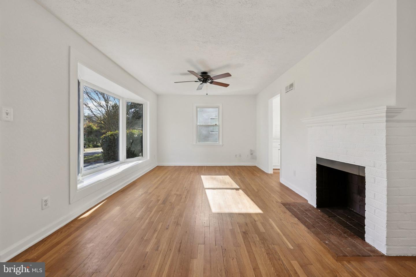 3130 COFER RD, FALLS CHURCH, Virginia 22042, 3 Bedrooms Bedrooms, ,2 BathroomsBathrooms,Residential,For sale,3130 COFER RD,VAFX2266980 MLS # VAFX2266980 3130 COFER RD, FALLS CHURCH, Virginia 22042, 3 Bedrooms Bedrooms, ,2 BathroomsBathrooms,Residential,For sale,3130 COFER RD,VAFX2266980 MLS # VAFX2266980