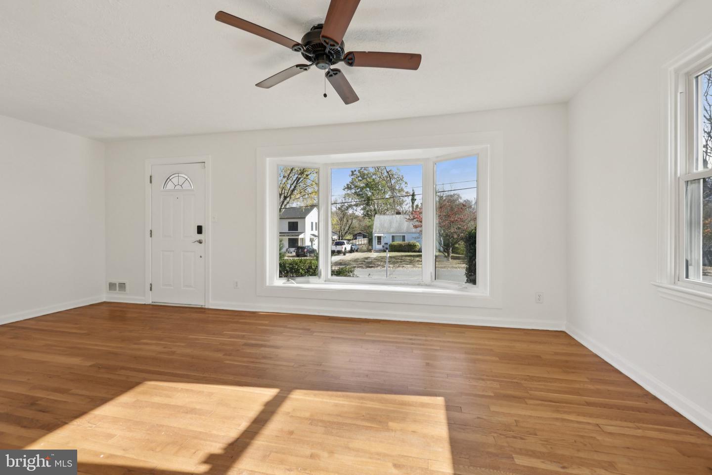 3130 COFER RD, FALLS CHURCH, Virginia 22042, 3 Bedrooms Bedrooms, ,2 BathroomsBathrooms,Residential,For sale,3130 COFER RD,VAFX2266980 MLS # VAFX2266980 3130 COFER RD, FALLS CHURCH, Virginia 22042, 3 Bedrooms Bedrooms, ,2 BathroomsBathrooms,Residential,For sale,3130 COFER RD,VAFX2266980 MLS # VAFX2266980