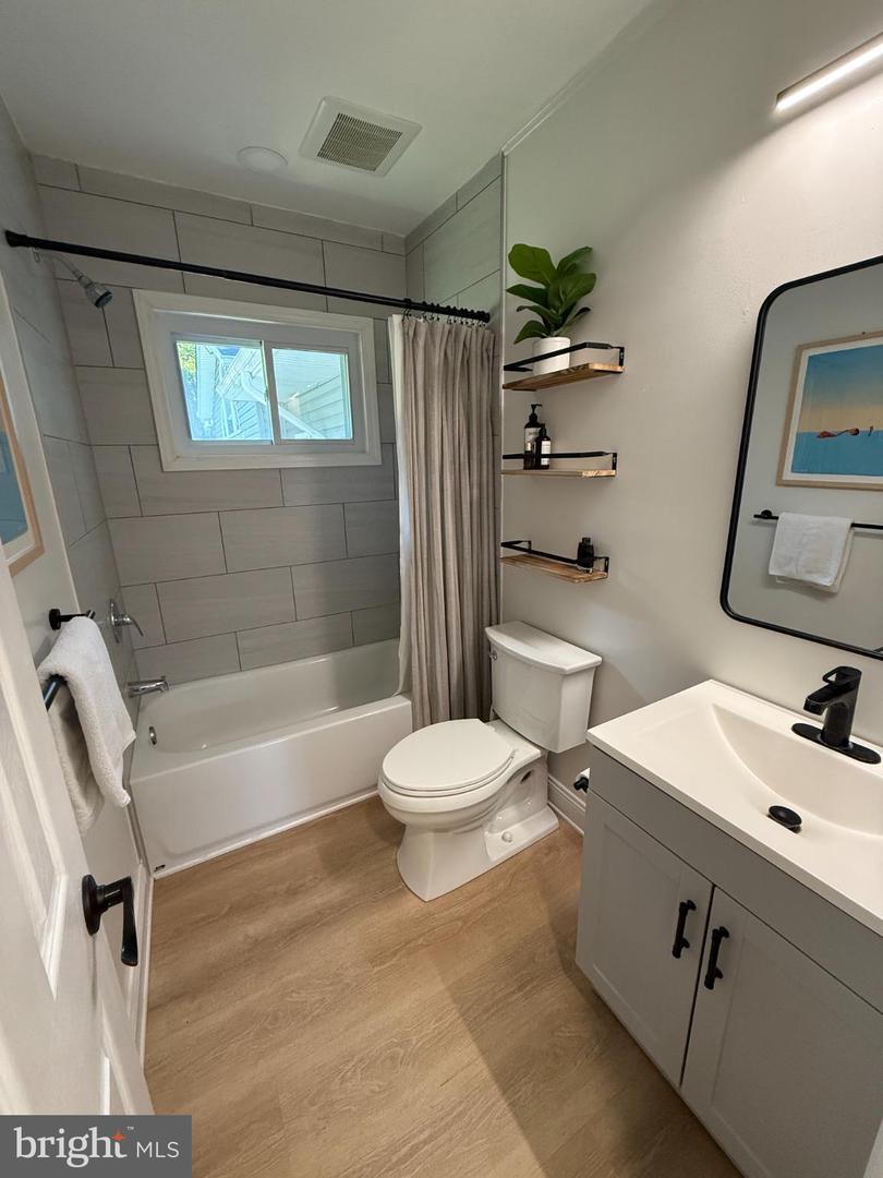 5233 LEE HWY, WARRENTON, Virginia 20187, 5 Bedrooms Bedrooms, 9 Rooms Rooms,3 BathroomsBathrooms,Residential,For sale,5233 LEE HWY,VAFQ2018380 MLS # VAFQ2018380 5233 LEE HWY, WARRENTON, Virginia 20187, 5 Bedrooms Bedrooms, 9 Rooms Rooms,3 BathroomsBathrooms,Residential,For sale,5233 LEE HWY,VAFQ2018380 MLS # VAFQ2018380