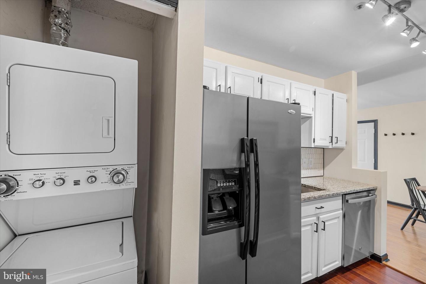 275 S PICKETT ST #102, ALEXANDRIA, Virginia 22304, 1 Bedroom Bedrooms, ,1 BathroomBathrooms,Residential,For sale,275 S PICKETT ST #102,VAAX2050180 MLS # VAAX2050180