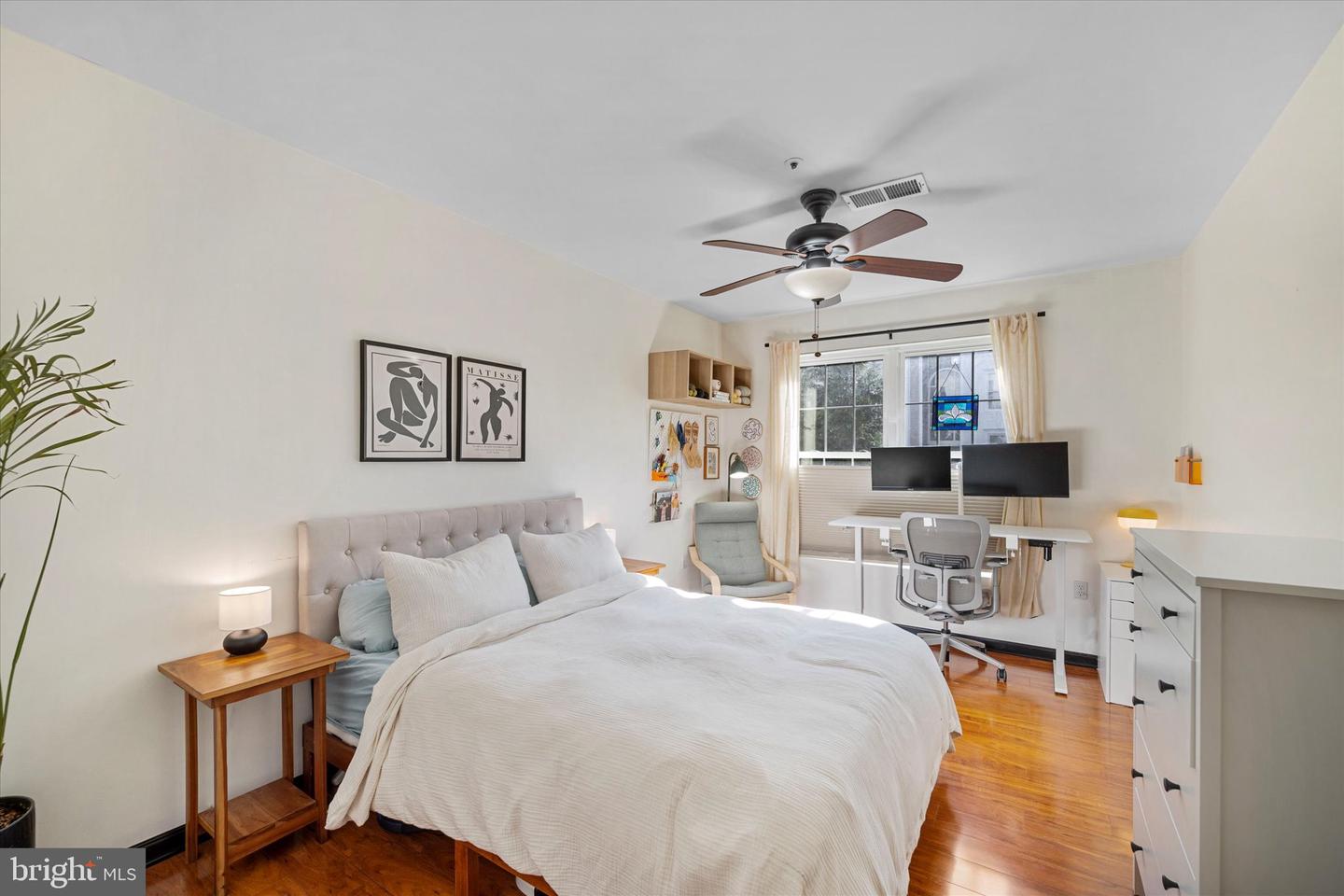 275 S PICKETT ST #102, ALEXANDRIA, Virginia 22304, 1 Bedroom Bedrooms, ,1 BathroomBathrooms,Residential,For sale,275 S PICKETT ST #102,VAAX2050180 MLS # VAAX2050180