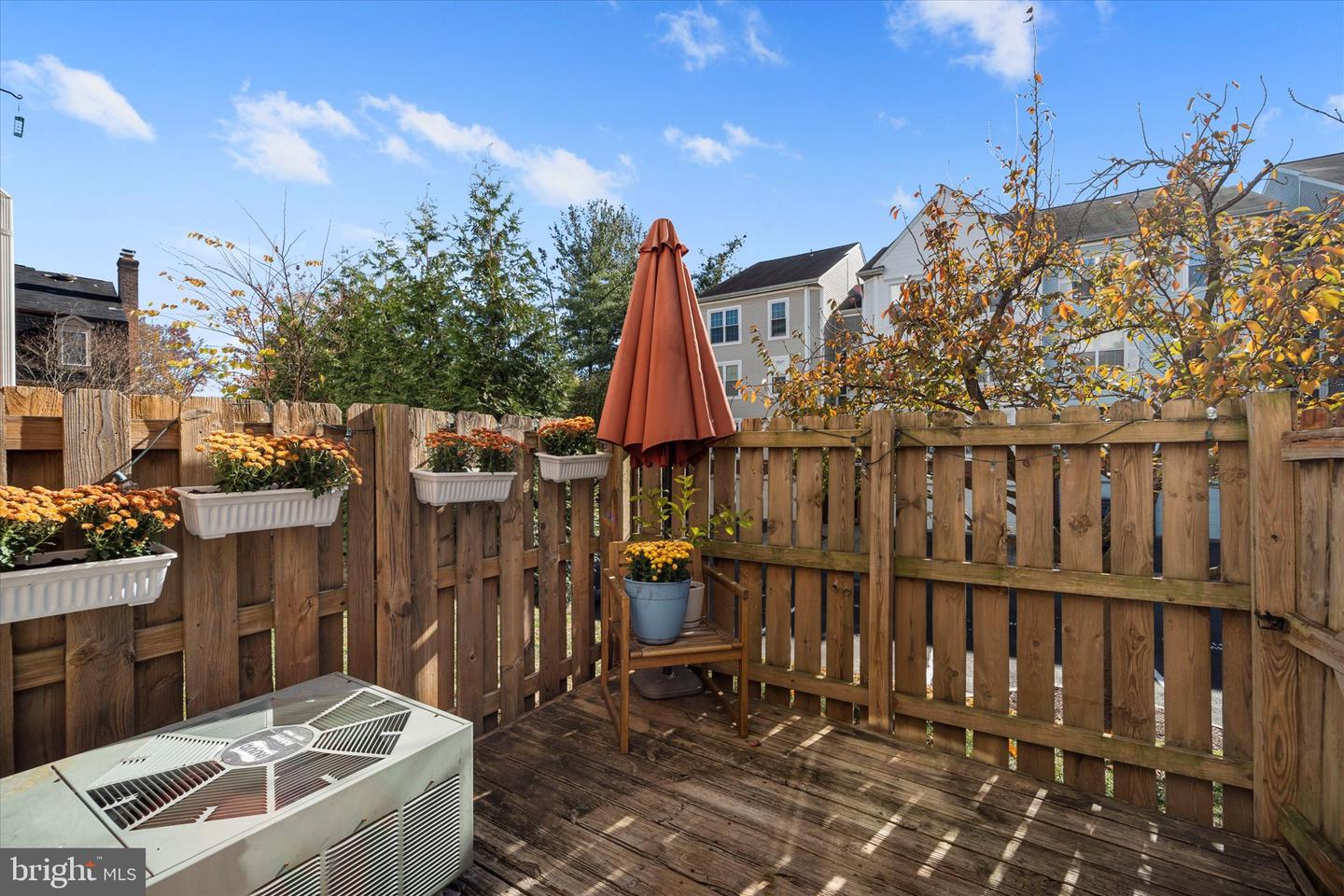 275 S PICKETT ST #102, ALEXANDRIA, Virginia 22304, 1 Bedroom Bedrooms, ,1 BathroomBathrooms,Residential,For sale,275 S PICKETT ST #102,VAAX2050180 MLS # VAAX2050180