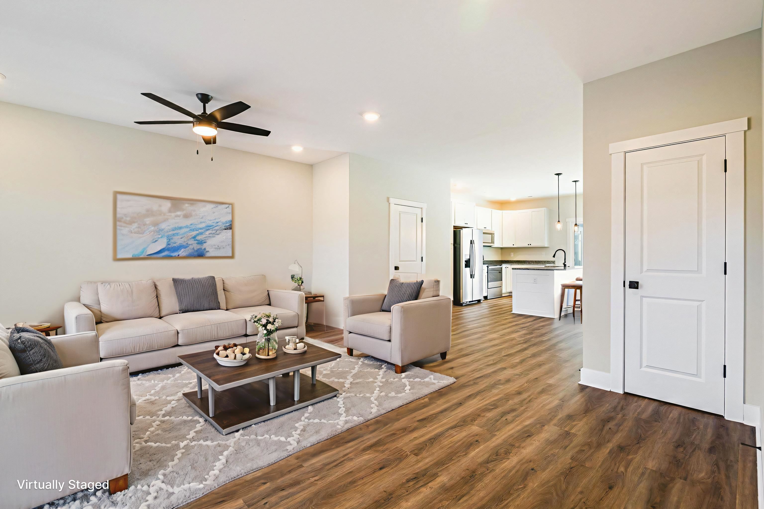 Spacious living room with virtual staging Spacious living room with virtual staging