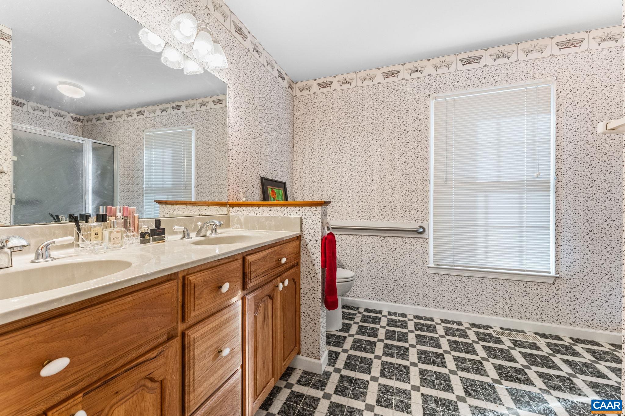 14 BRIDLEWOOD DR, PALMYRA, Virginia 22963, 3 Bedrooms Bedrooms, ,2 BathroomsBathrooms,Residential,14 BRIDLEWOOD DR,671057 MLS # 671057 14 BRIDLEWOOD DR, PALMYRA, Virginia 22963, 3 Bedrooms Bedrooms, ,2 BathroomsBathrooms,Residential,14 BRIDLEWOOD DR,671057 MLS # 671057