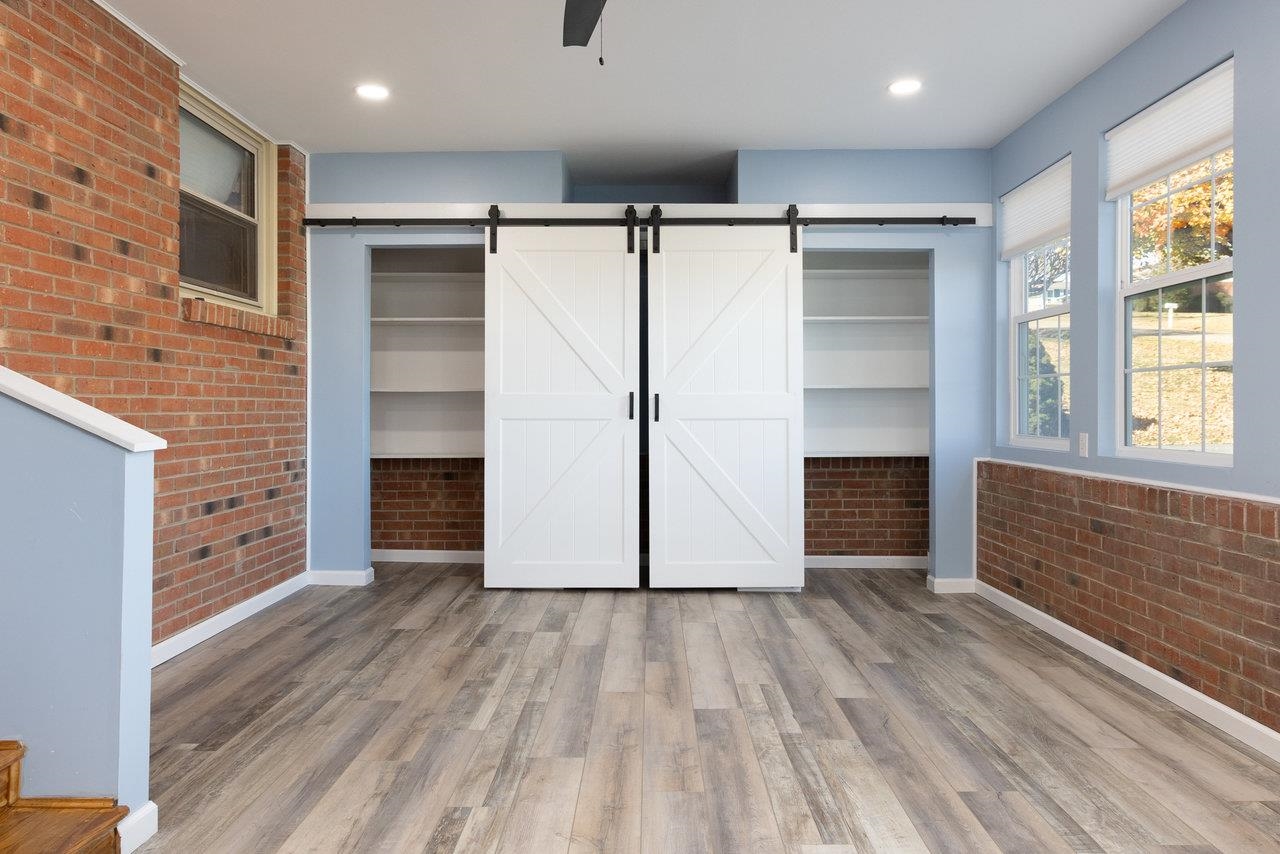 733 HILLVIEW DR, DAYTON, Virginia 22821, 4 Bedrooms Bedrooms, ,2 BathroomsBathrooms,Residential,733 HILLVIEW DR,671063 MLS # 671063 733 HILLVIEW DR, DAYTON, Virginia 22821, 4 Bedrooms Bedrooms, ,2 BathroomsBathrooms,Residential,733 HILLVIEW DR,671063 MLS # 671063