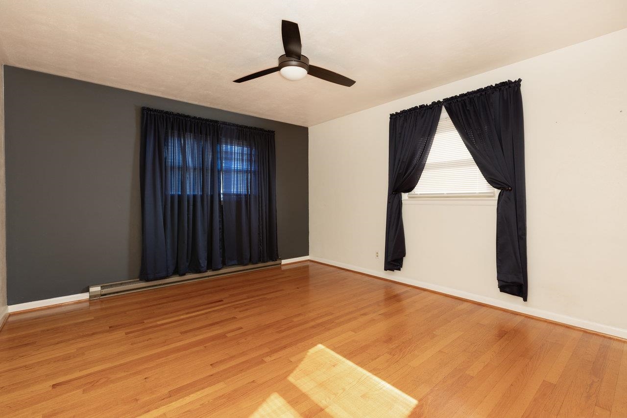 733 HILLVIEW DR, DAYTON, Virginia 22821, 4 Bedrooms Bedrooms, ,2 BathroomsBathrooms,Residential,733 HILLVIEW DR,671063 MLS # 671063 733 HILLVIEW DR, DAYTON, Virginia 22821, 4 Bedrooms Bedrooms, ,2 BathroomsBathrooms,Residential,733 HILLVIEW DR,671063 MLS # 671063