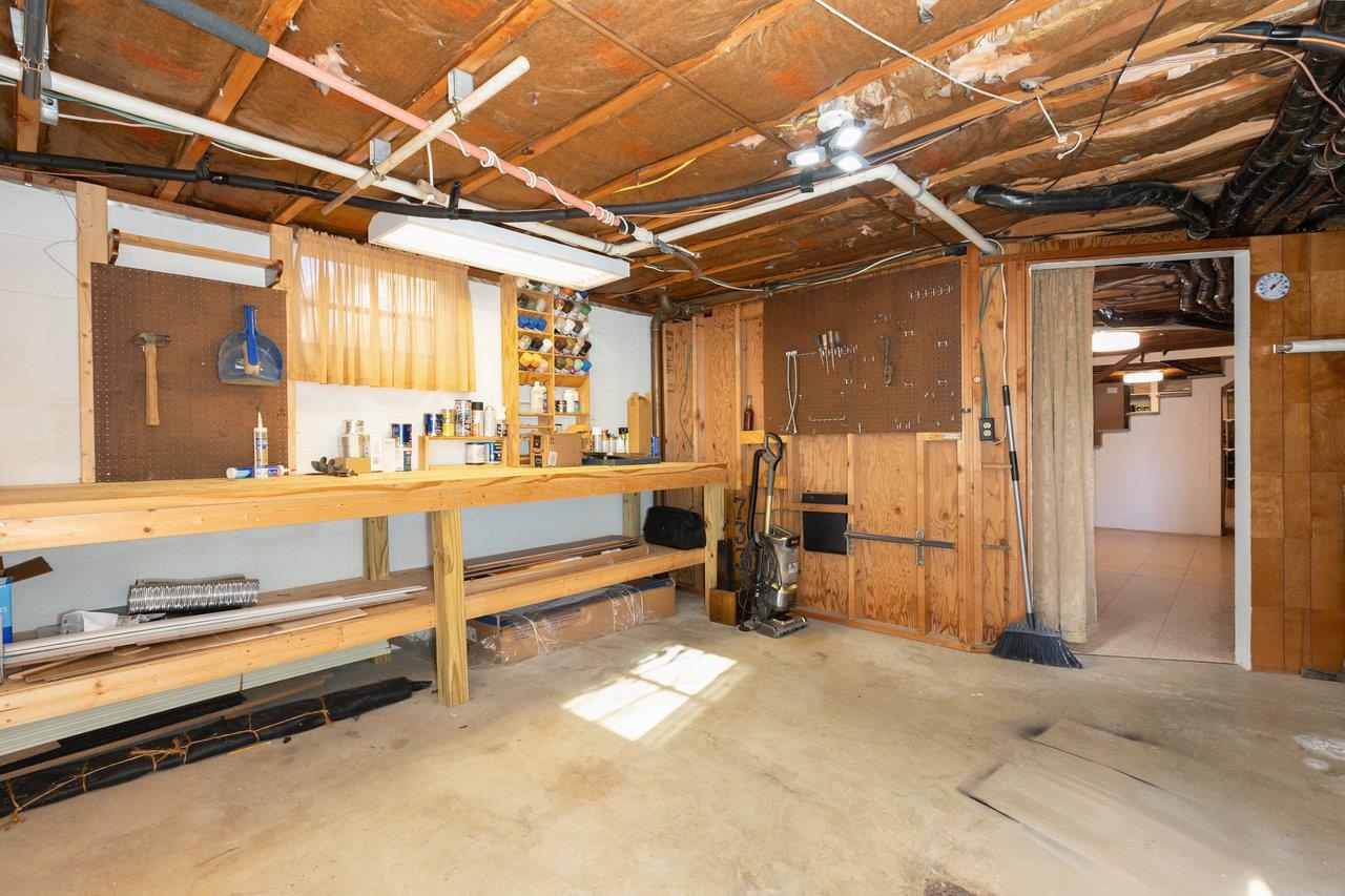 733 HILLVIEW DR, DAYTON, Virginia 22821, 4 Bedrooms Bedrooms, ,2 BathroomsBathrooms,Residential,733 HILLVIEW DR,671063 MLS # 671063 733 HILLVIEW DR, DAYTON, Virginia 22821, 4 Bedrooms Bedrooms, ,2 BathroomsBathrooms,Residential,733 HILLVIEW DR,671063 MLS # 671063