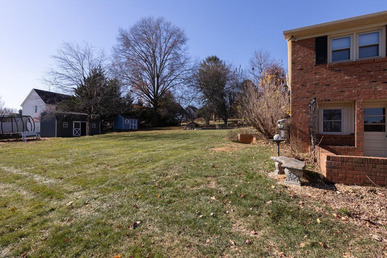 733 HILLVIEW DR, DAYTON, Virginia 22821, 4 Bedrooms Bedrooms, ,2 BathroomsBathrooms,Residential,733 HILLVIEW DR,671063 MLS # 671063 733 HILLVIEW DR, DAYTON, Virginia 22821, 4 Bedrooms Bedrooms, ,2 BathroomsBathrooms,Residential,733 HILLVIEW DR,671063 MLS # 671063