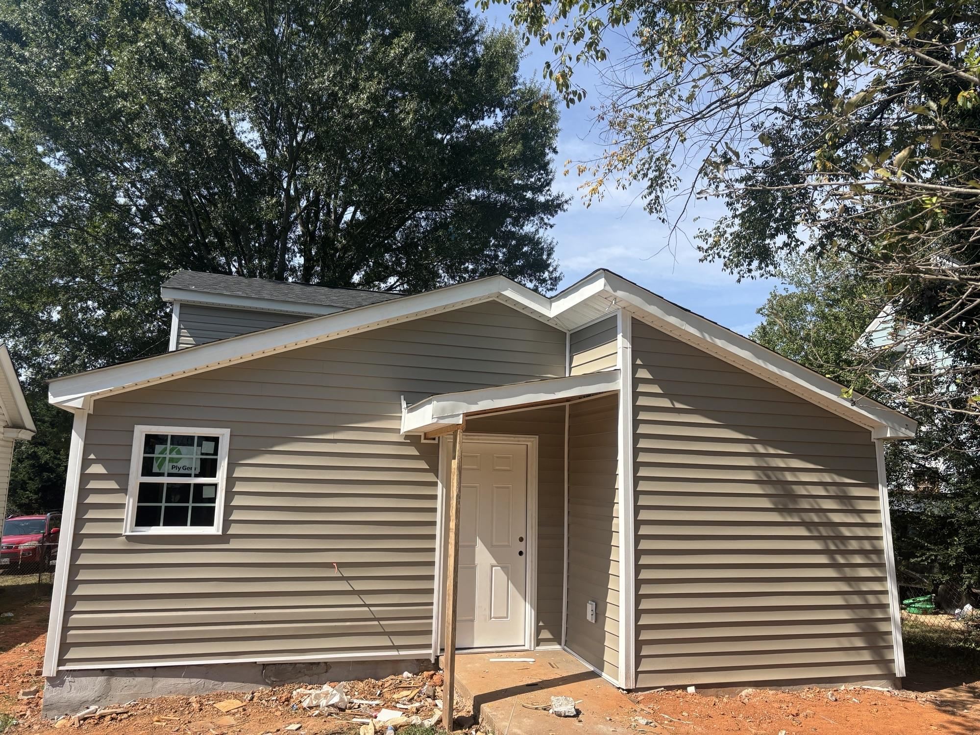 2518 CARTER ST, LYNCHBURG, Virginia 24501, 3 Bedrooms Bedrooms, ,2 BathroomsBathrooms,Residential,2518 CARTER ST,671066 MLS # 671066 2518 CARTER ST, LYNCHBURG, Virginia 24501, 3 Bedrooms Bedrooms, ,2 BathroomsBathrooms,Residential,2518 CARTER ST,671066 MLS # 671066