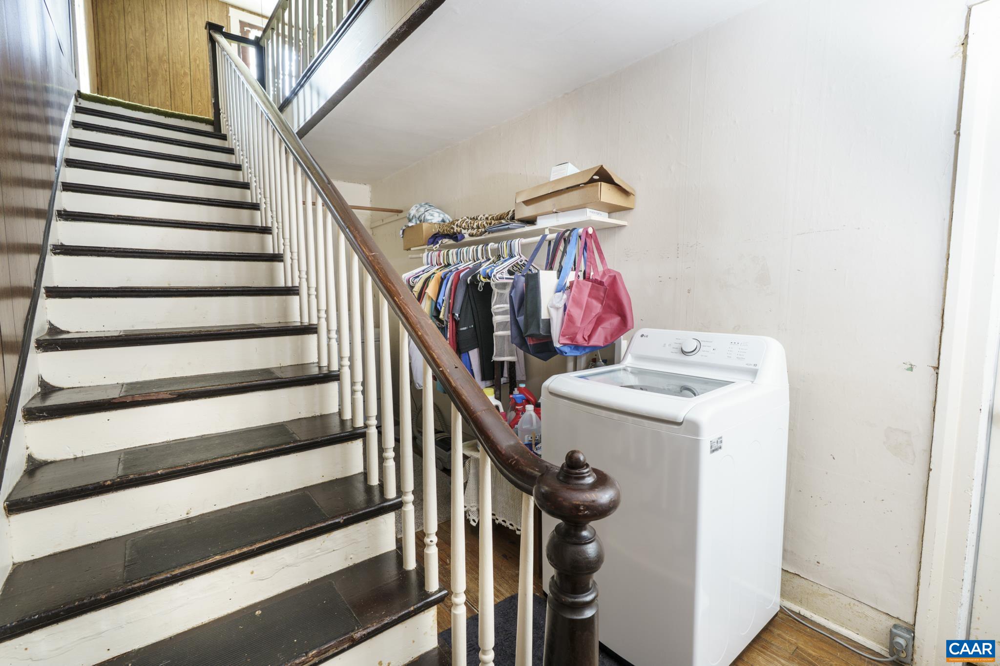 601 LONG AVE, SHENANDOAH, Virginia 22849, 4 Bedrooms Bedrooms, ,2 BathroomsBathrooms,Residential,601 LONG AVE,671072 MLS # 671072 601 LONG AVE, SHENANDOAH, Virginia 22849, 4 Bedrooms Bedrooms, ,2 BathroomsBathrooms,Residential,601 LONG AVE,671072 MLS # 671072