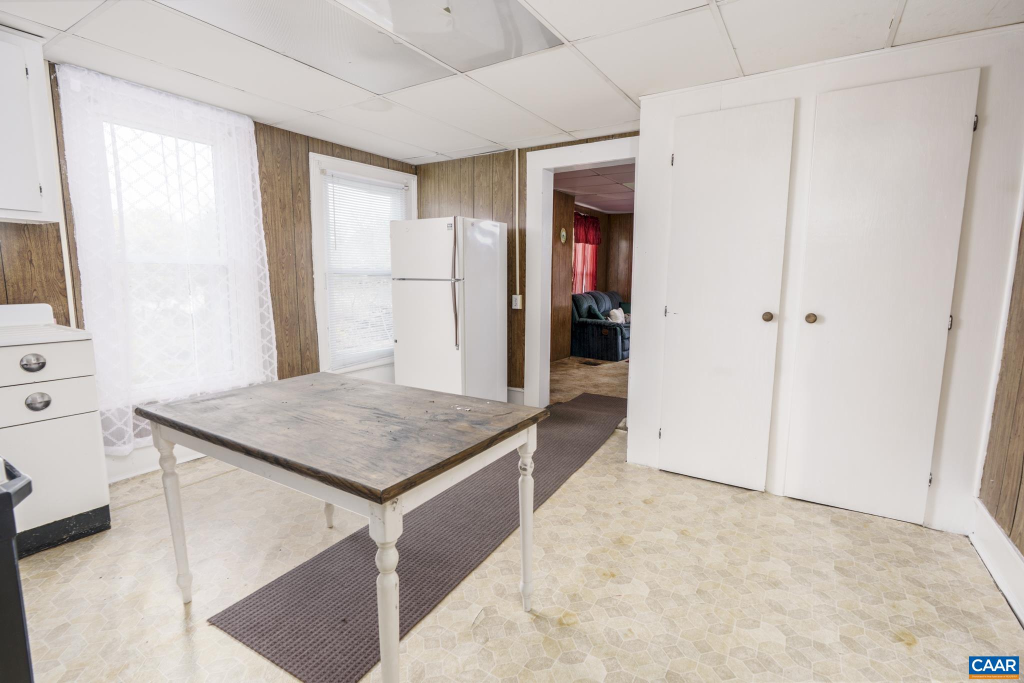 601 LONG AVE, SHENANDOAH, Virginia 22849, 4 Bedrooms Bedrooms, ,2 BathroomsBathrooms,Residential,601 LONG AVE,671072 MLS # 671072 601 LONG AVE, SHENANDOAH, Virginia 22849, 4 Bedrooms Bedrooms, ,2 BathroomsBathrooms,Residential,601 LONG AVE,671072 MLS # 671072