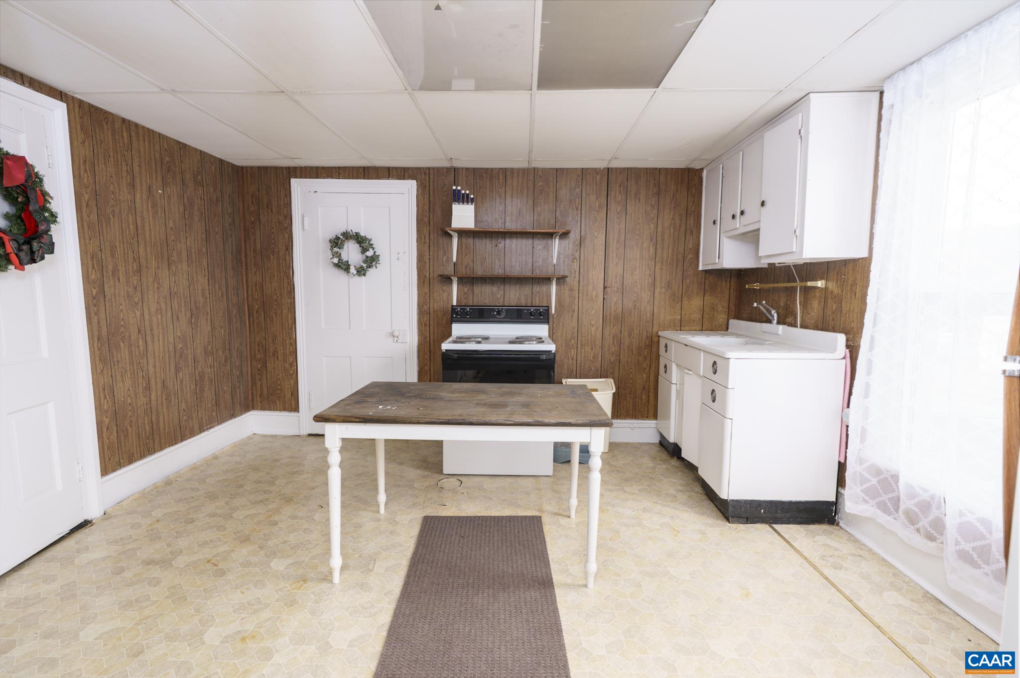 601 LONG AVE, SHENANDOAH, Virginia 22849, 4 Bedrooms Bedrooms, ,2 BathroomsBathrooms,Residential,601 LONG AVE,671072 MLS # 671072 601 LONG AVE, SHENANDOAH, Virginia 22849, 4 Bedrooms Bedrooms, ,2 BathroomsBathrooms,Residential,601 LONG AVE,671072 MLS # 671072