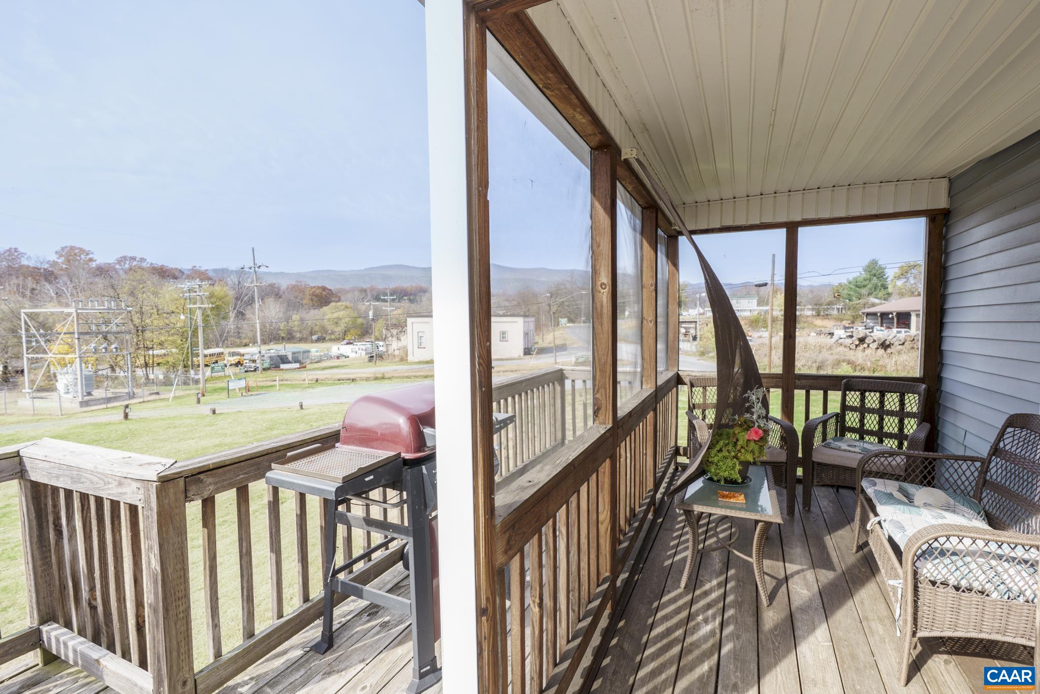 601 LONG AVE, SHENANDOAH, Virginia 22849, 4 Bedrooms Bedrooms, ,2 BathroomsBathrooms,Residential,601 LONG AVE,671072 MLS # 671072 601 LONG AVE, SHENANDOAH, Virginia 22849, 4 Bedrooms Bedrooms, ,2 BathroomsBathrooms,Residential,601 LONG AVE,671072 MLS # 671072