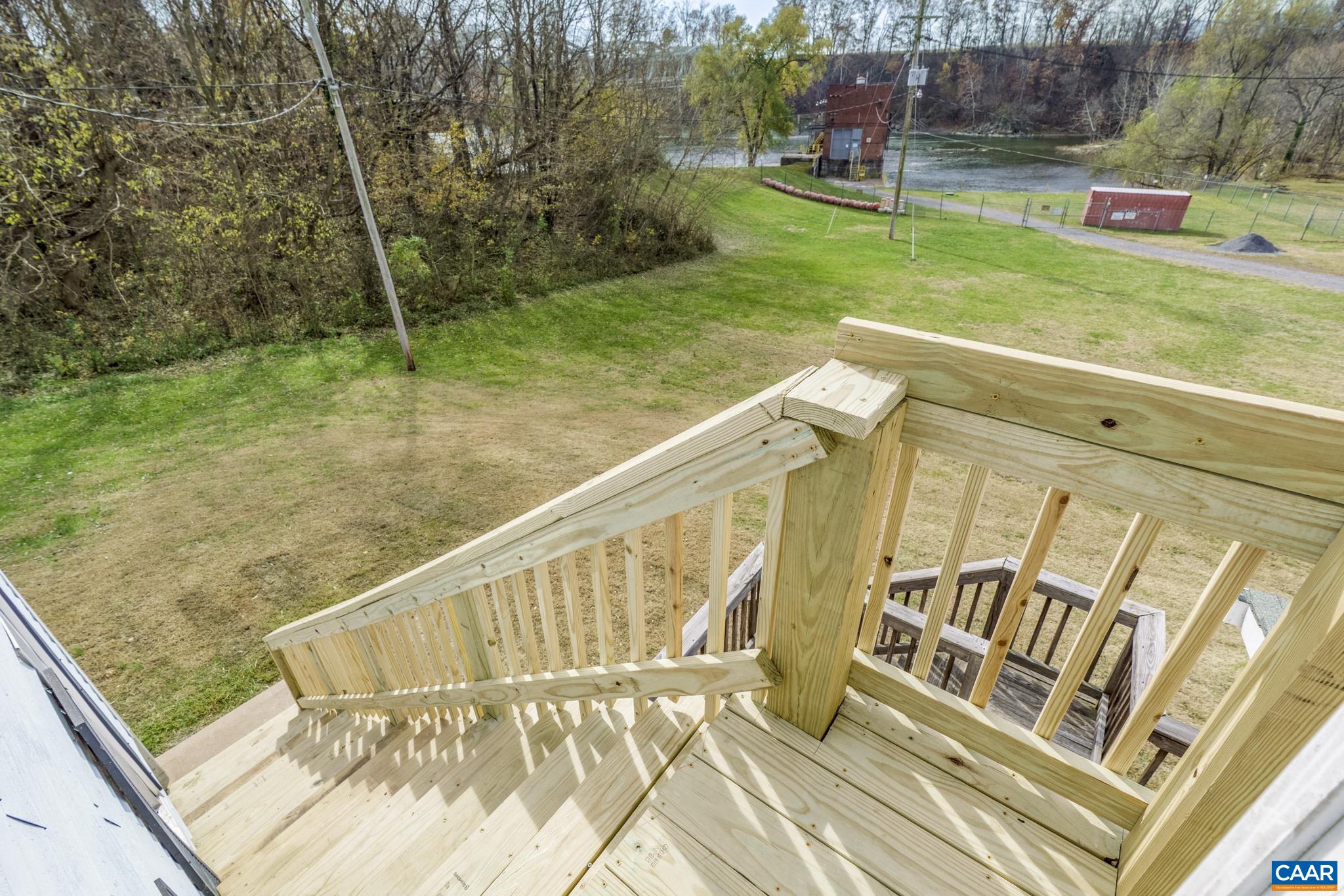 601 LONG AVE, SHENANDOAH, Virginia 22849, 4 Bedrooms Bedrooms, ,2 BathroomsBathrooms,Residential,601 LONG AVE,671072 MLS # 671072 601 LONG AVE, SHENANDOAH, Virginia 22849, 4 Bedrooms Bedrooms, ,2 BathroomsBathrooms,Residential,601 LONG AVE,671072 MLS # 671072