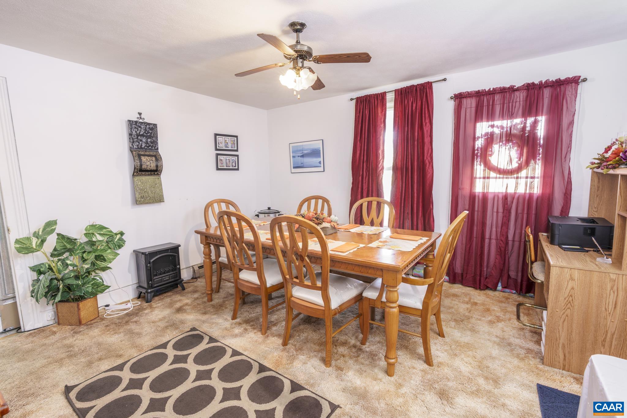 601 LONG AVE, SHENANDOAH, Virginia 22849, 4 Bedrooms Bedrooms, ,2 BathroomsBathrooms,Residential,601 LONG AVE,671072 MLS # 671072 601 LONG AVE, SHENANDOAH, Virginia 22849, 4 Bedrooms Bedrooms, ,2 BathroomsBathrooms,Residential,601 LONG AVE,671072 MLS # 671072