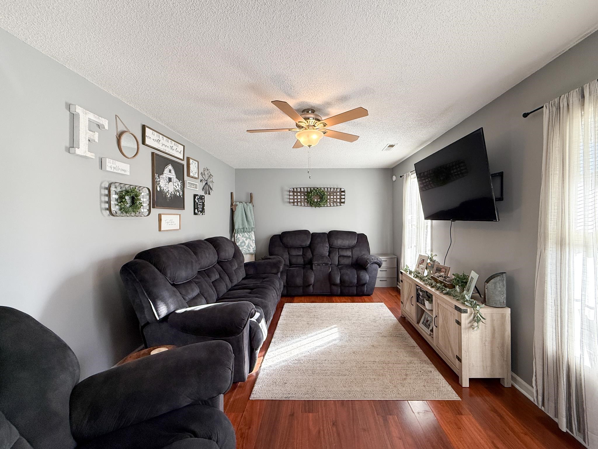 378 FOREST SPRINGS DR, STUARTS DRAFT, Virginia 24477, 3 Bedrooms Bedrooms, ,2 BathroomsBathrooms,Residential,378 FOREST SPRINGS DR,671073 MLS # 671073